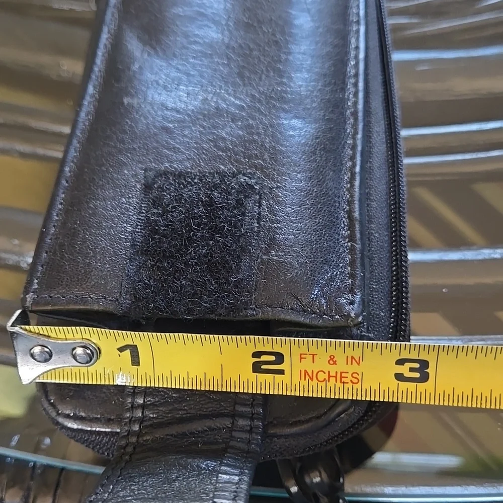 Wilson Black Leather Holster Clip Durable Smartphone Accessory Wallet